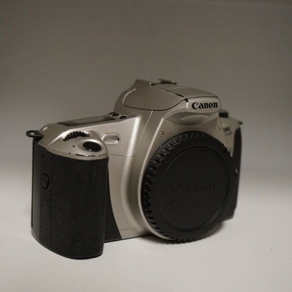 Used camera lot- message for prices willing to negotiate - Picture 3 of 6